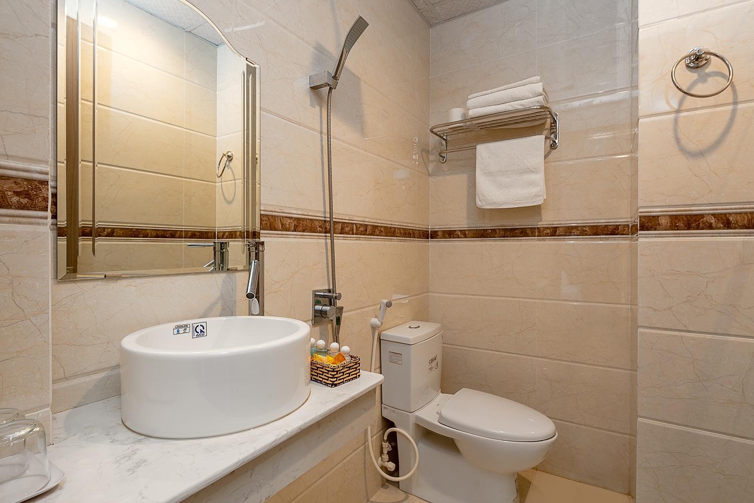 Duong Gia Hotel Dn By - Bay Luxury Da Nang Eksteriør bilde